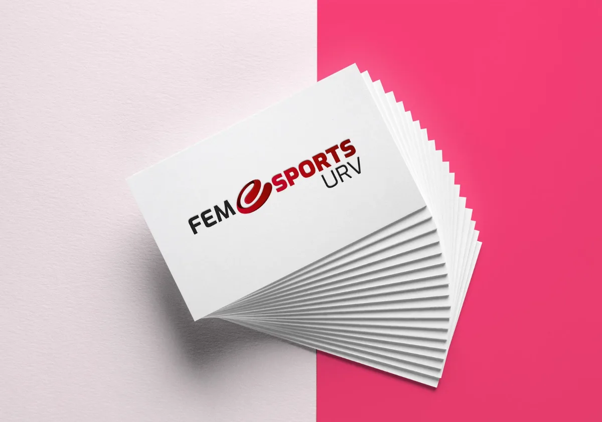 Logotipo de Fem Esports URV aplicado en tarjetas