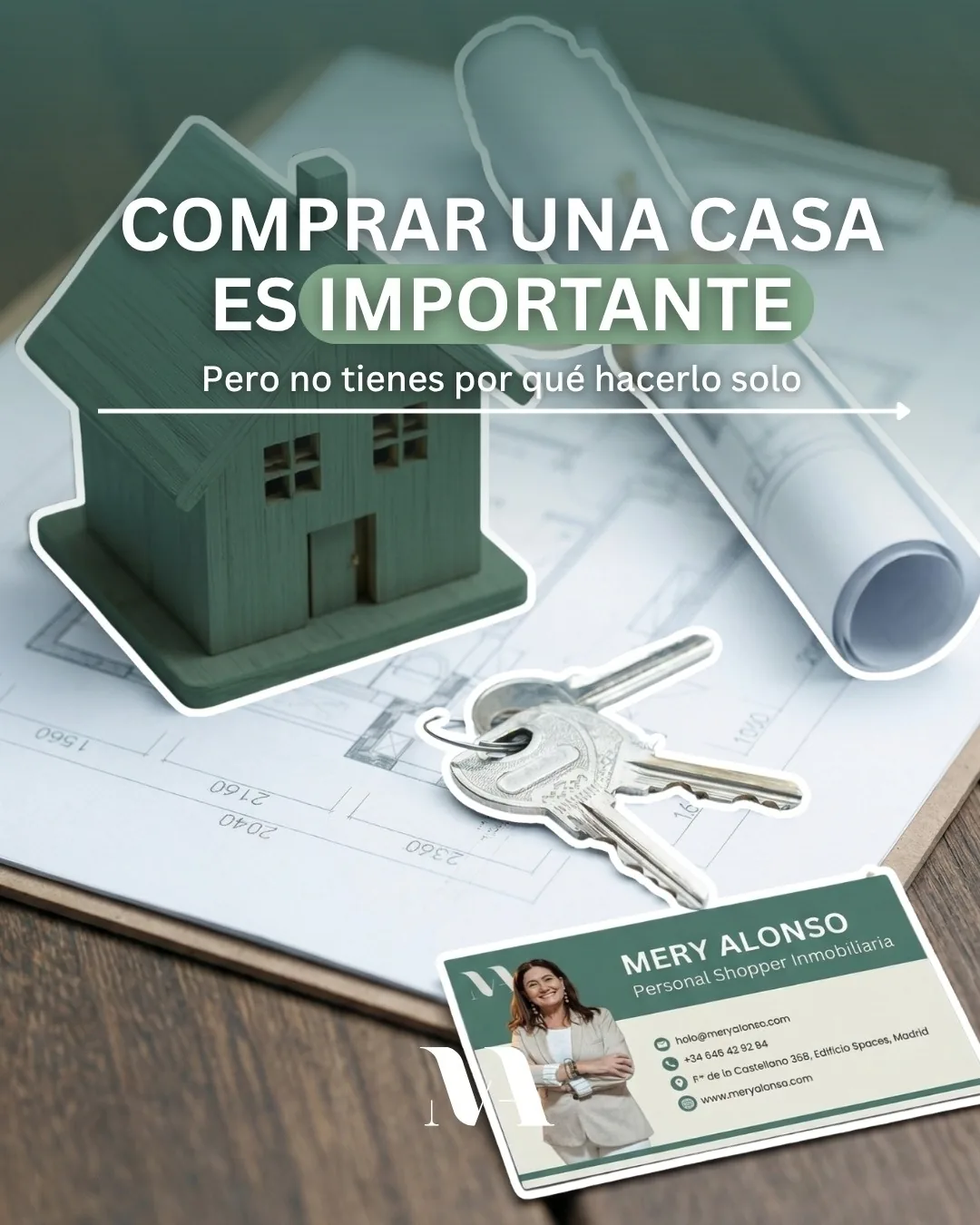 Carrusel «Comprar una casa es importante» con maqueta de casa, llaves y tarjeta de visita