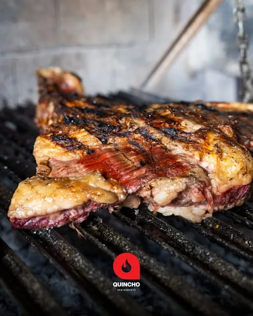 Carne a la brasa en Quincho Mar Cambrils